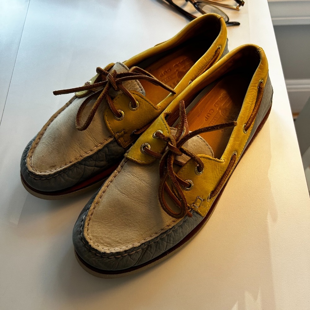 Sperry Gold Cup Light Blue and Yellow
